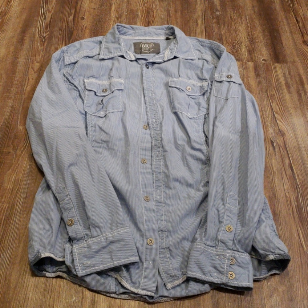 Mens Buckle shirt
